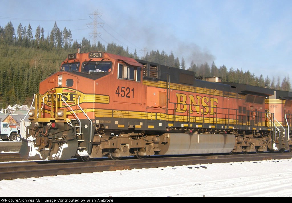 BNSF 4521